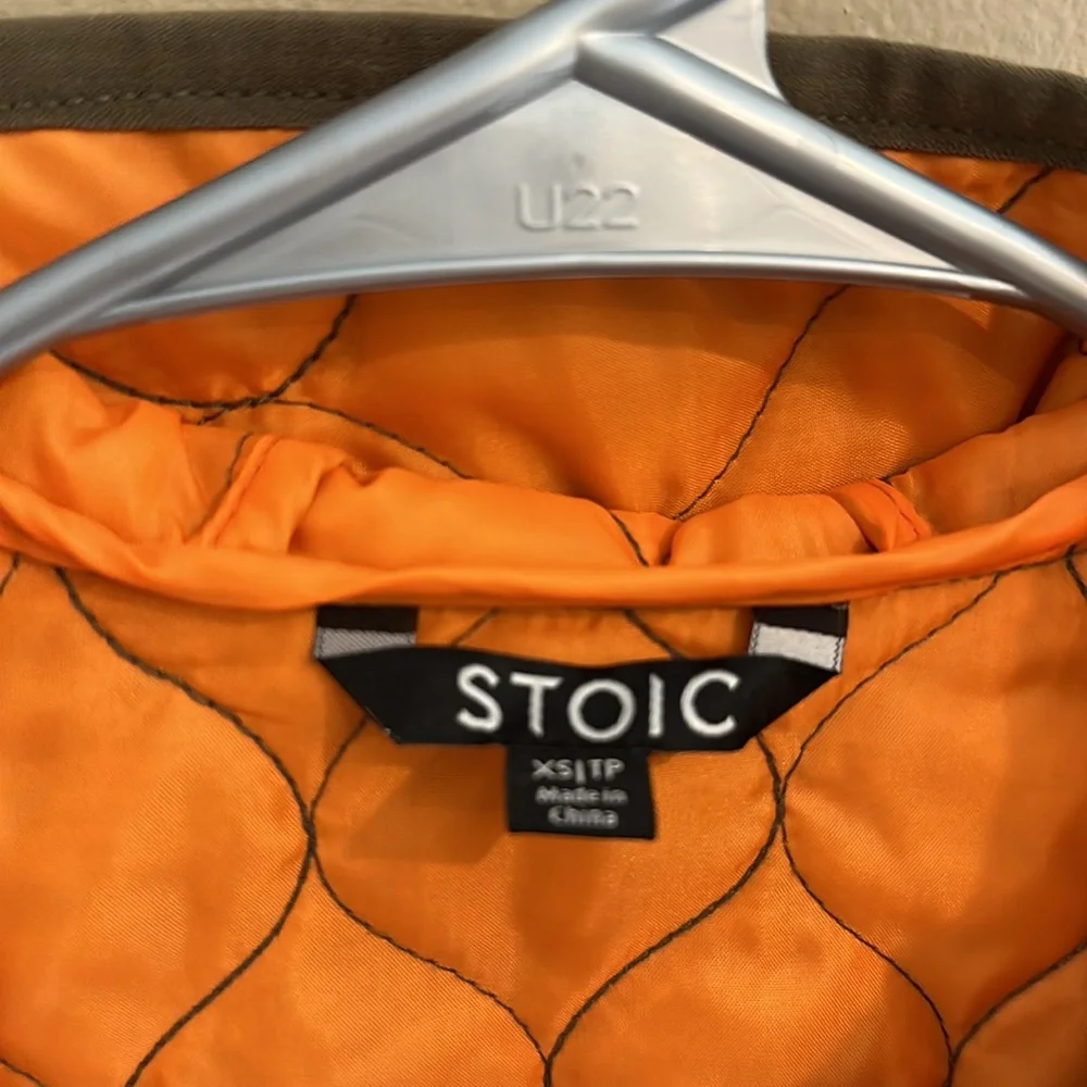 Pullover jacket - Picture 3 of 4